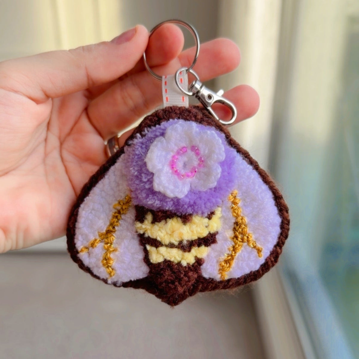 Bee - keychains