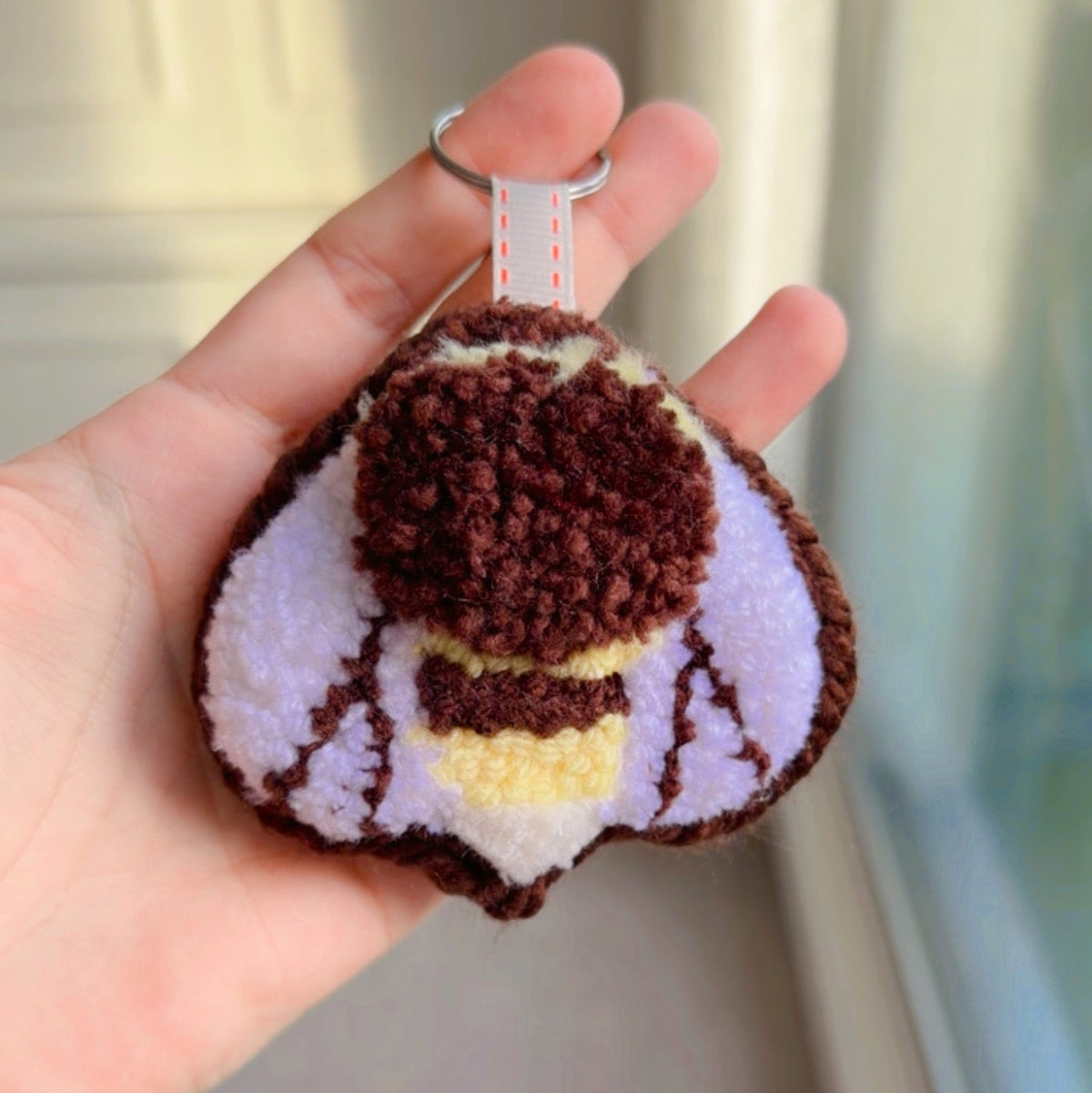 Bee - keychains